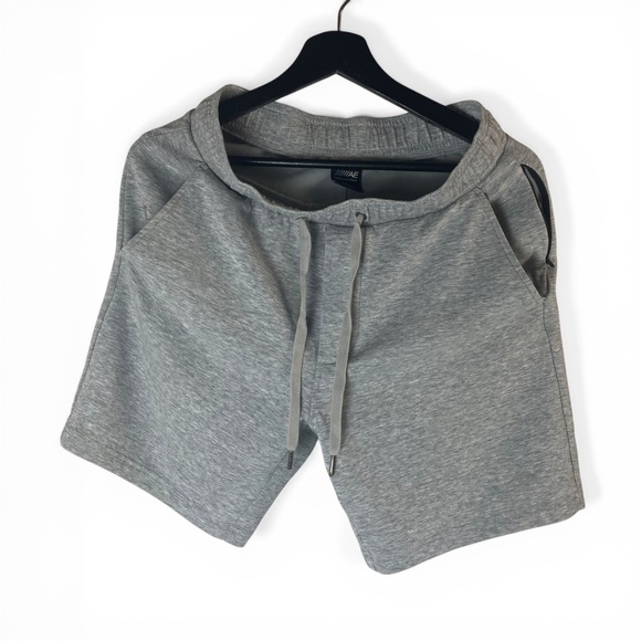 AE -Set of 3- 24/7 Sweat Shorts in Gray, Blue and Heather Cream size Small - Picture 14 of 16